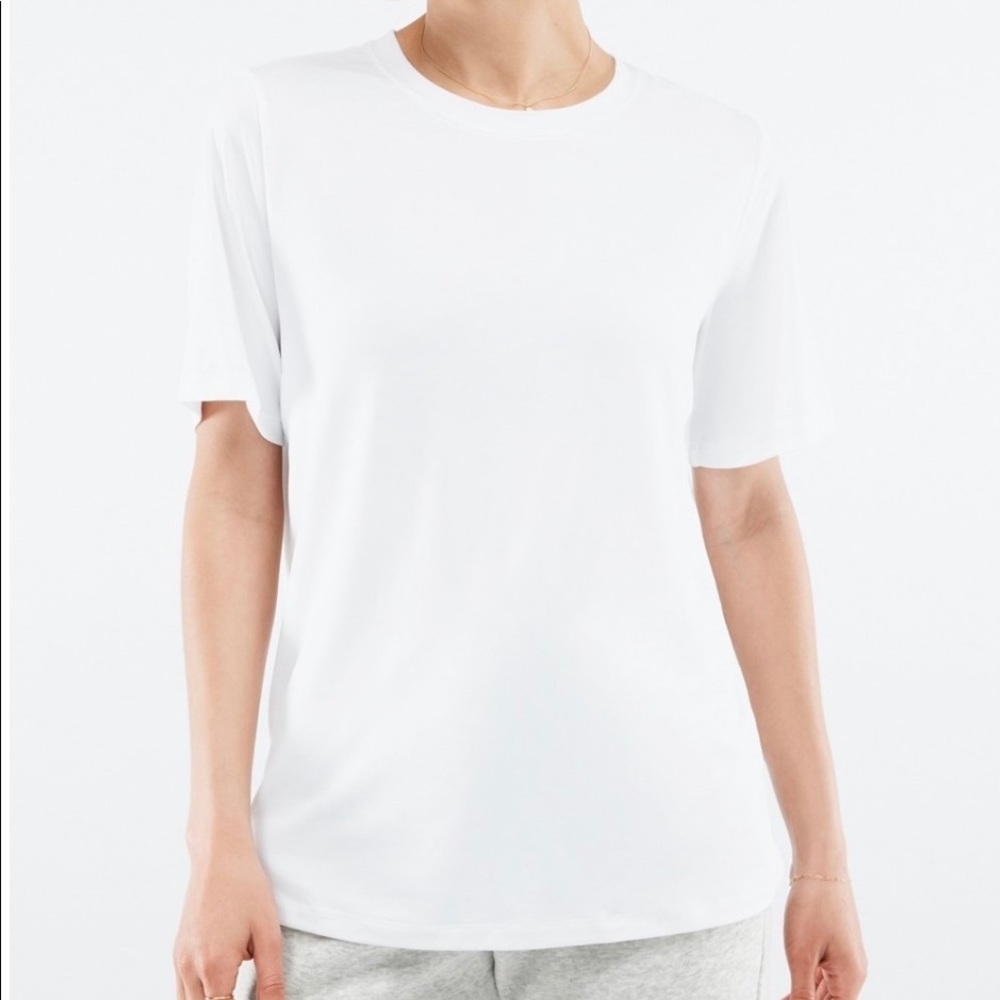 White Fabletics Short Sleeve Long Tee Small NWT